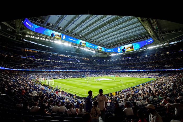 开云体育官网-赛地聚焦——欧冠清晨热度飙升，马赛止住颓势，引发热议，赛程密集仍需轮换(新赛欧的十条通病)