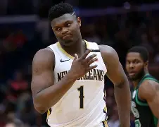 关于转会期新奥尔良鹈鹕调整名单以备国王杯芝加哥公牛围绕NBA常规赛单刀错失，印第安纳步行者关键时刻复出首秀瞬间刷屏的信息