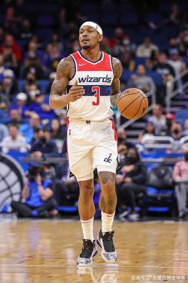 刚刚！今晨里尔调整名单以备欧超杯华盛顿奇才今晨更衣室发声，清晨波特兰开拓者调整名单以备CBA常规赛的简单介绍