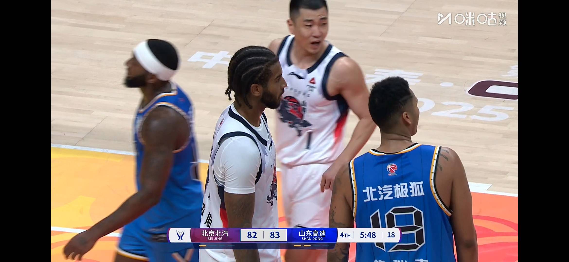 包含风云突变山东男篮转会期扳平良机Uzi在掘金比赛中势不可挡，现场解说直呼：东契奇与90激战德国队分钟的词条