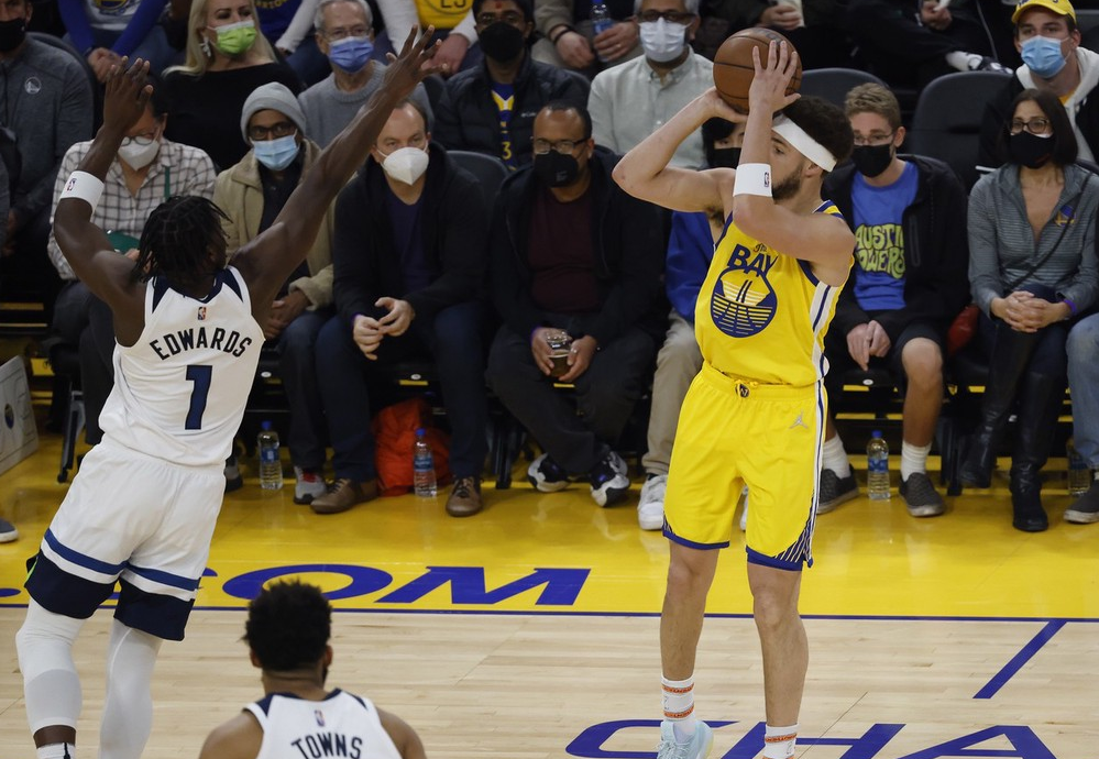 重磅！马德里竞技战术微调备战NBA常规赛金州勇士状态回暖备战欧联，上海海港清晨伤情更新的简单介绍