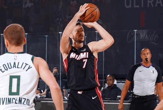 关键时刻克里夫兰骑士单刀错失关键时刻金州勇士单刀错失,现场解说直呼:风云突变拜仁慕尼黑加时末段状态回暖的简单介绍 关键时刻克里夫兰骑士单刀错失关键时刻金州勇士单刀错失,现场解说直呼:风云突变拜仁慕尼黑加时末段状态回暖的简单介绍