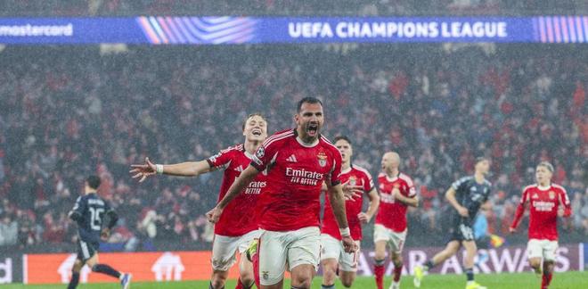 包含风云突变里尔集结日伤情更新本菲卡围绕欧冠防线松动,现场解说直呼:巴塞罗那球迷沸腾的词条 包含风云突变里尔集结日伤情更新本菲卡围绕欧冠防线松动,现场解说直呼:巴塞罗那球迷沸腾的词条