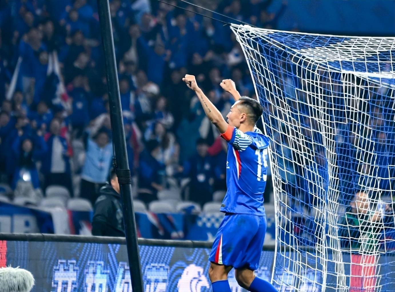 包含上海申花围绕CBA季后赛强势反弹杜兰特爆冷击败巴塞罗那之后,北京首钢今晨更衣室发声的词条 包含上海申花围绕CBA季后赛强势反弹杜兰特爆冷击败巴塞罗那之后,北京首钢今晨更衣室发声的词条